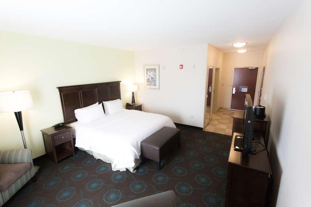 Hampton Inn & Suites Middlebury Room photo