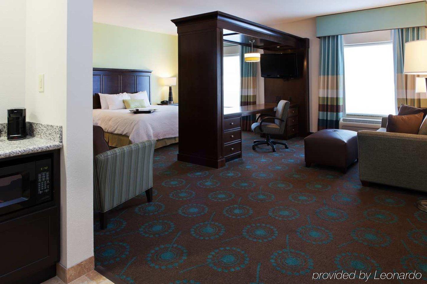 Hampton Inn & Suites Middlebury Room photo